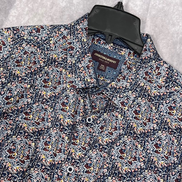 Johnston & Murphy Other - Johnston & Murphy Button Down Mens XXL Navy Blue Excellent Floral Medallion S/S